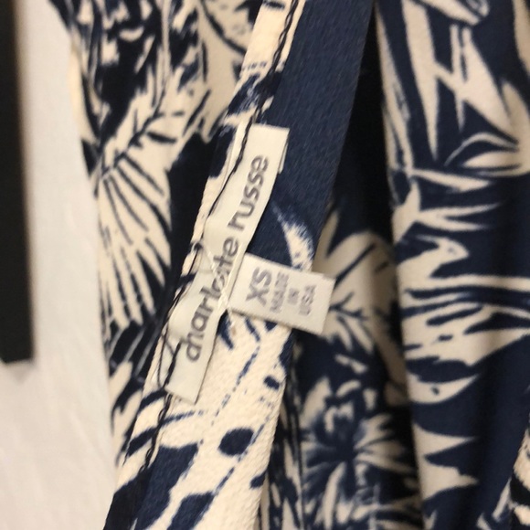 NEW Cute Charlotte Russe Summer/Beachy Romper - Picture 8 of 8